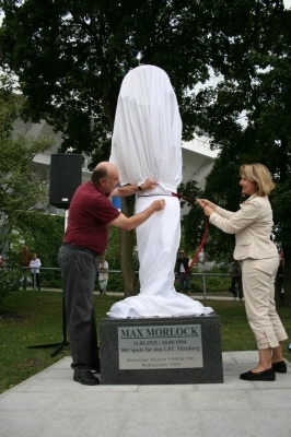 Einweihung Max-Morlock-Statue 08